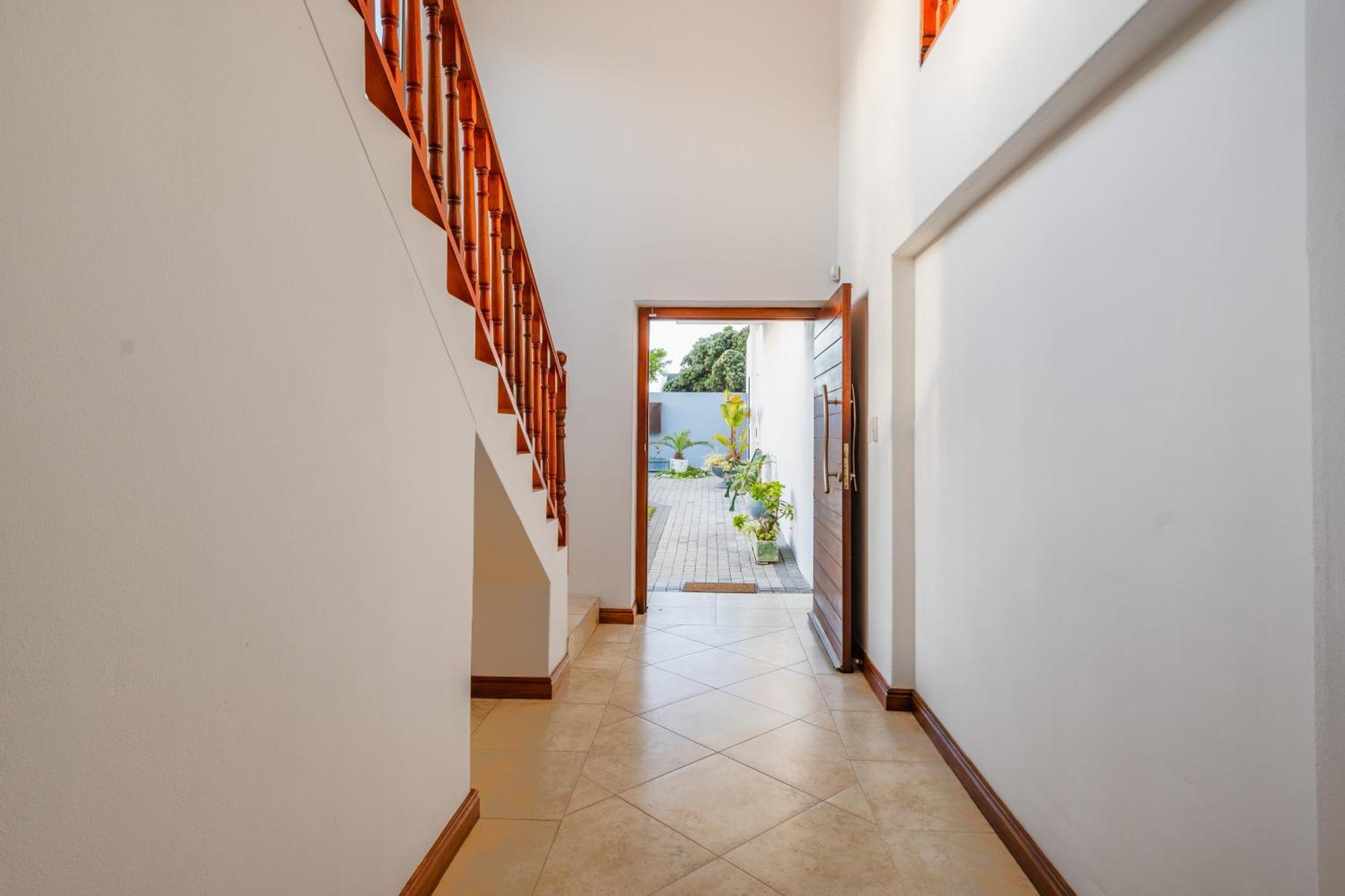 Appartement Near Pool Mountain Views On Canal